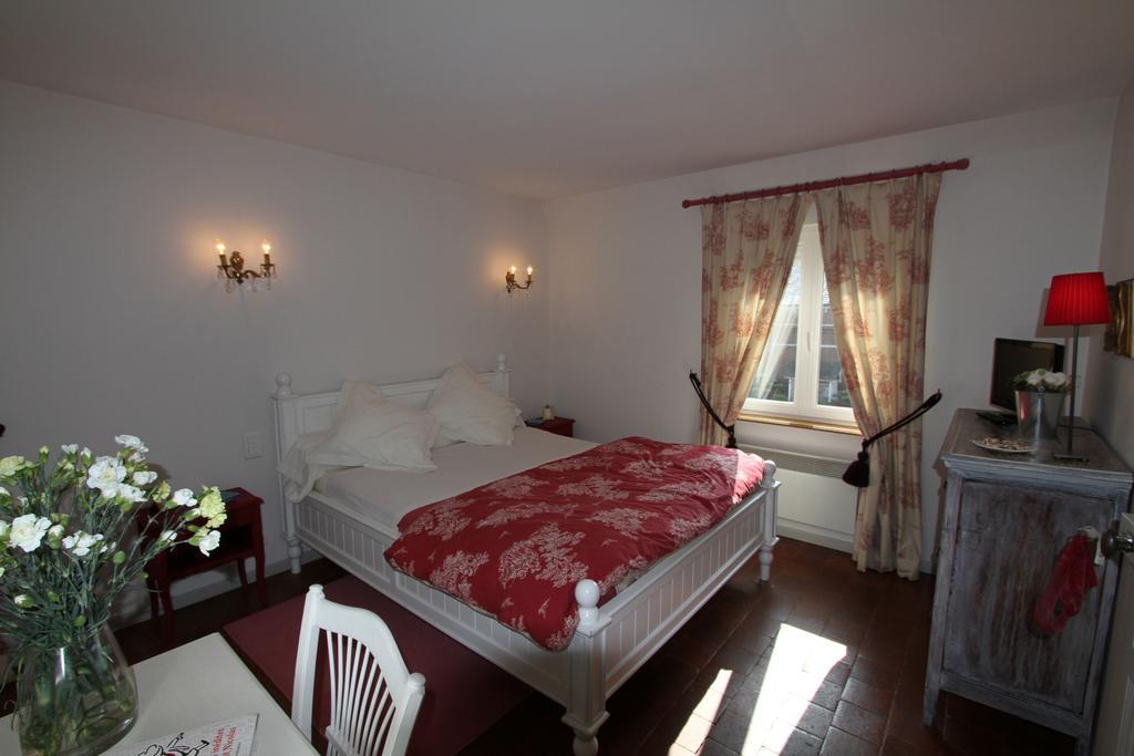 Le Clos Xavianne Ribécourt-la-Tour Exterior photo